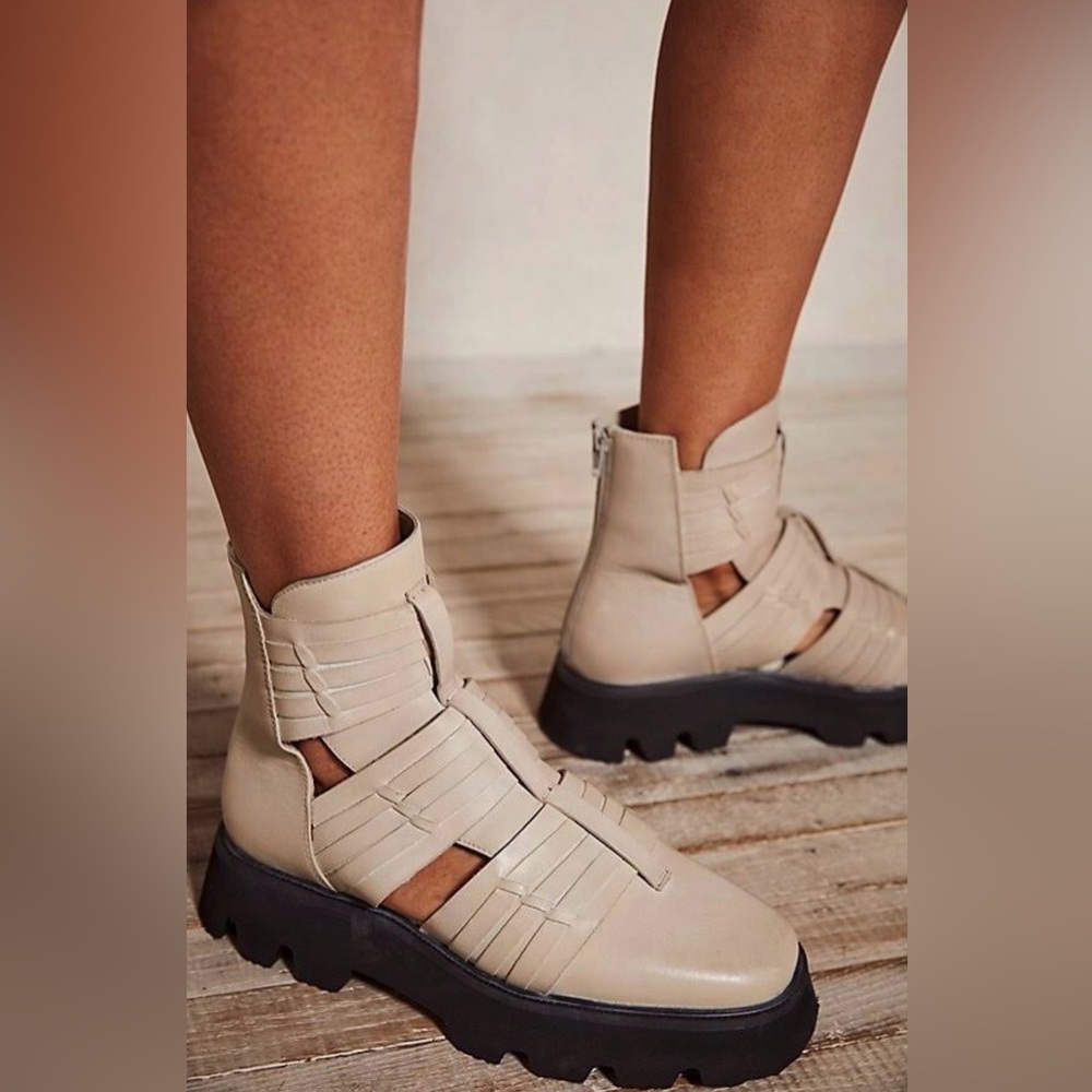 New Free People Hydra Huarache Lug Boots Size 39